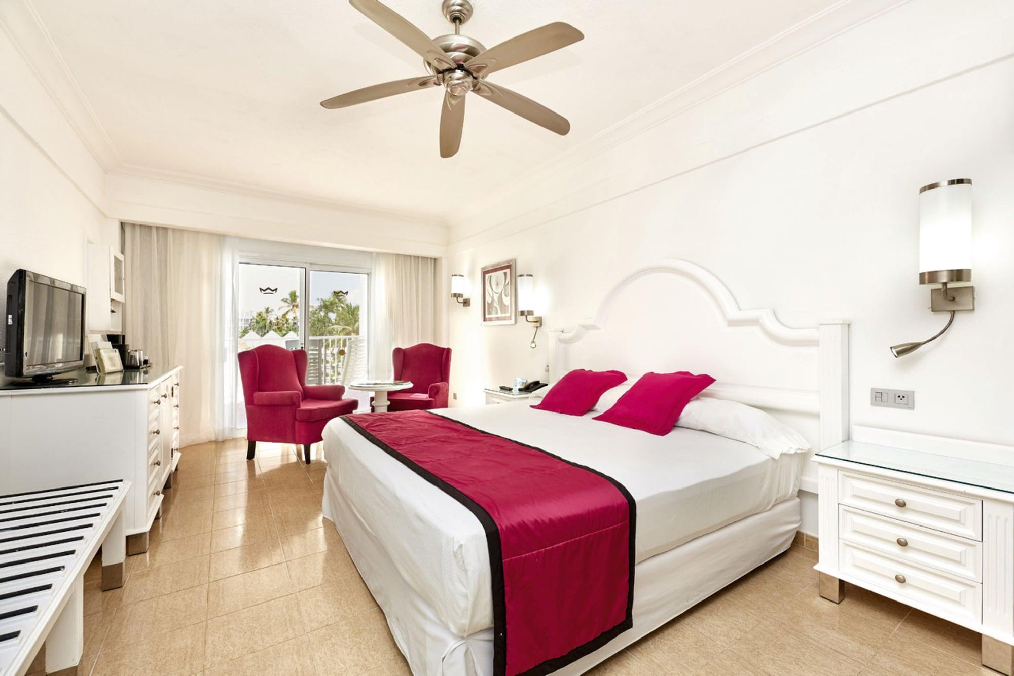 Riu Palace Macao (Adults Only) ปุนตากานา ภายนอก รูปภาพ