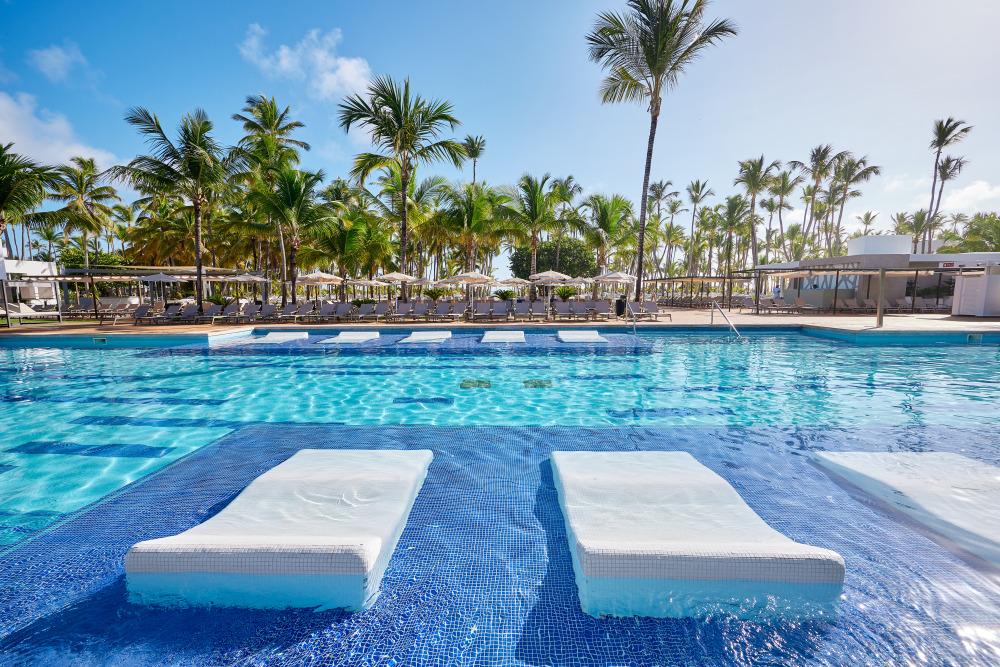Riu Palace Macao (Adults Only) ปุนตากานา ภายนอก รูปภาพ